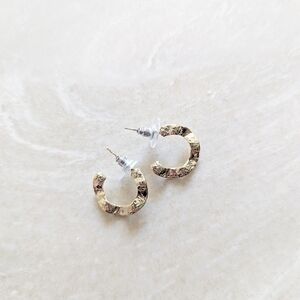 Anthropologie NWOT Small Etched Gold Hoops